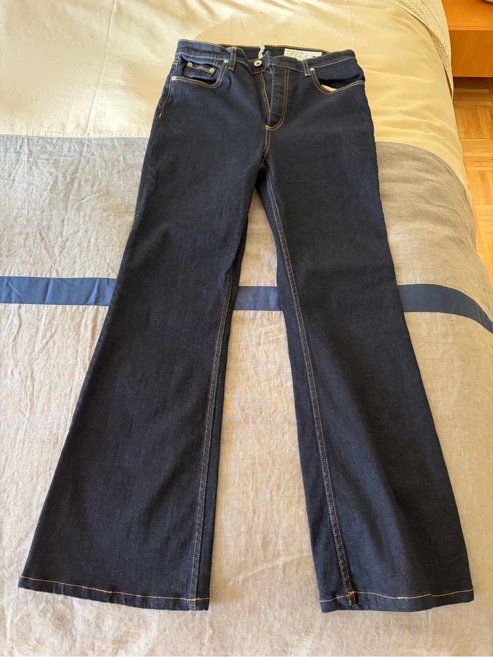 Casey high-rise flare rag & bone Dark Indigo Flare Jeans